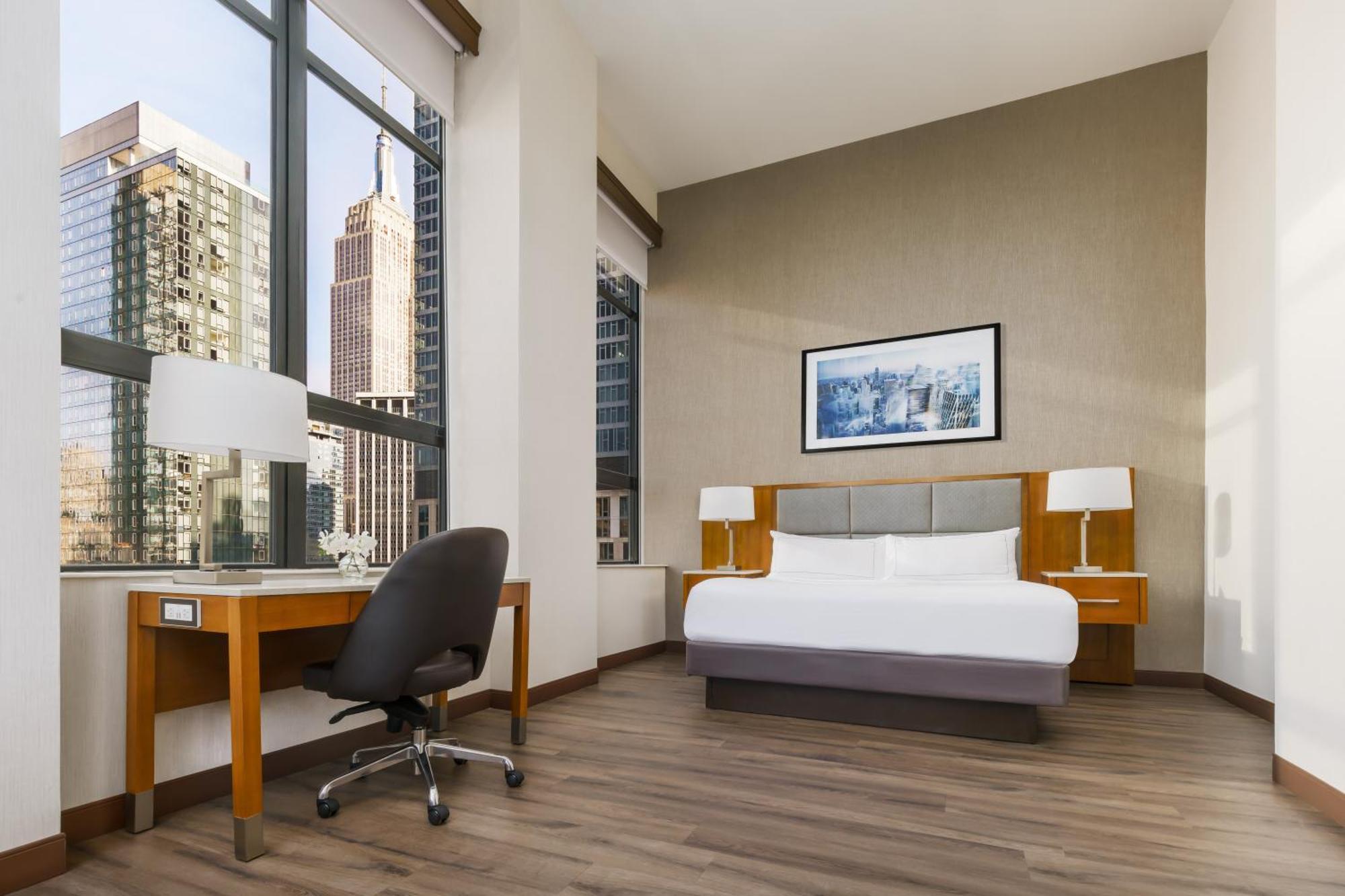 Doubletree By Hilton Hotel New York City - Chelsea מראה חיצוני תמונה