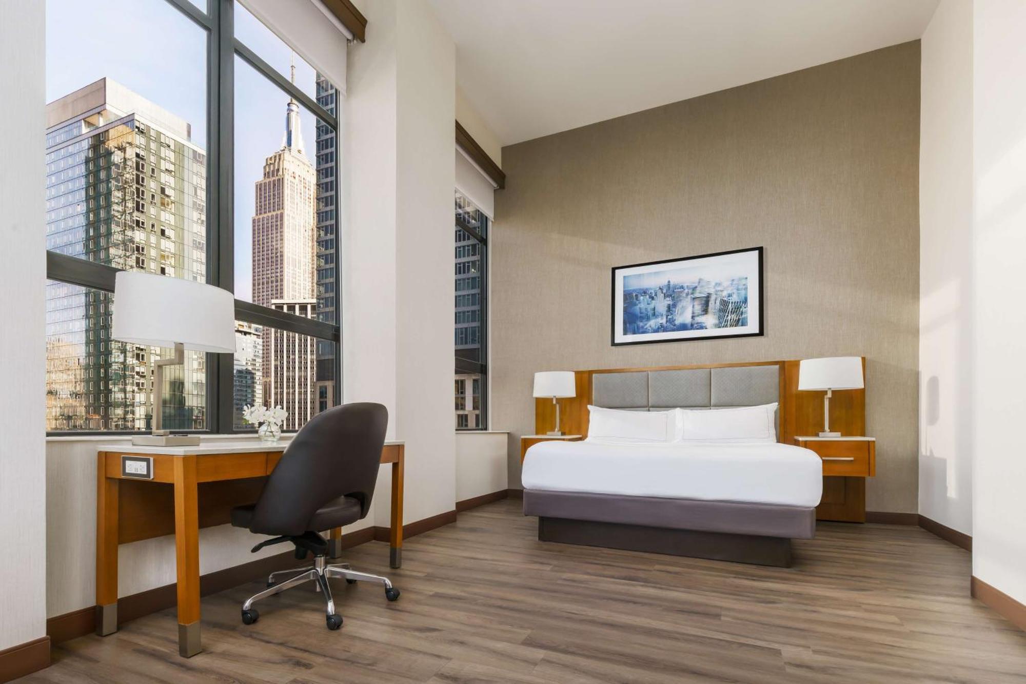 Doubletree By Hilton Hotel New York City - Chelsea מראה חיצוני תמונה