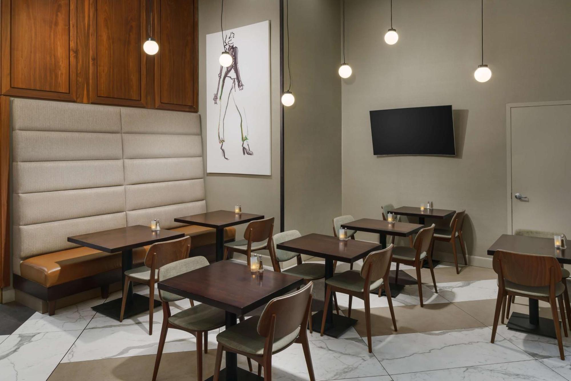 Doubletree By Hilton Hotel New York City - Chelsea מראה חיצוני תמונה